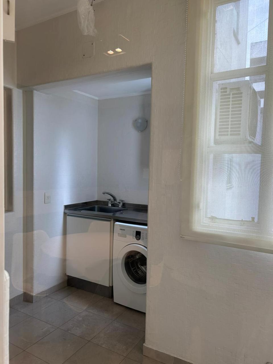 Apartamento Depto Muy Amplio Y Luminoso A Metros Del Pasaje Rodrigo Y Cerca De Todo *